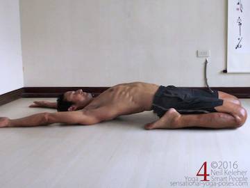 hero pose, virasana, lying quadriceps streth