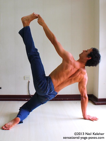 beginners yoga poses, beginners yoga workout, sensational yoga poses, basic yoga poses, kneeling side plank beginners yoga pose