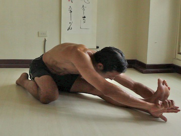 half hero pose forward bend, triang muka eka paschimottanasana