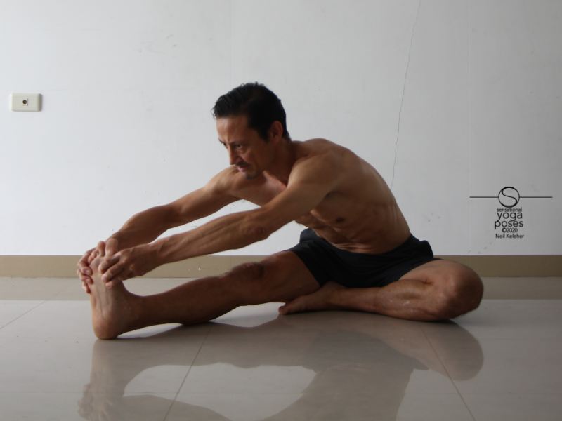 Ankle grab stretch sales